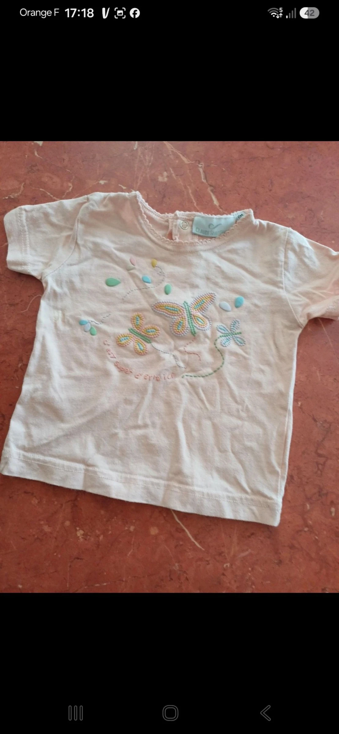 T.shirt bébé taille 6 mois